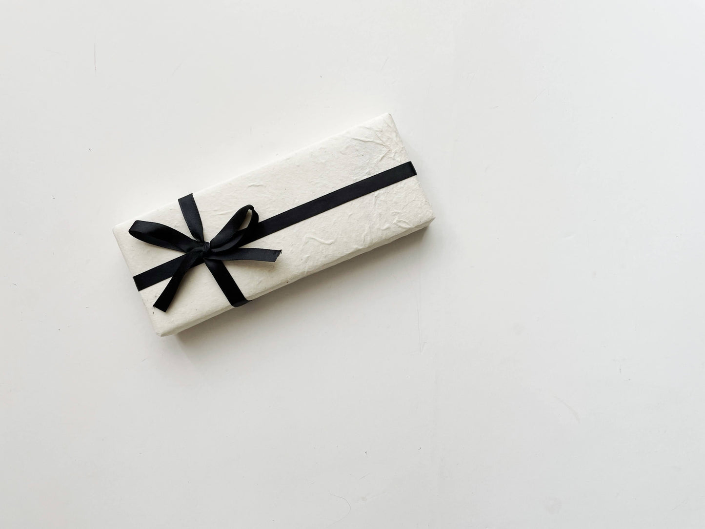 Nepalese handmade paper (2 sheets) | 20gm | Natural