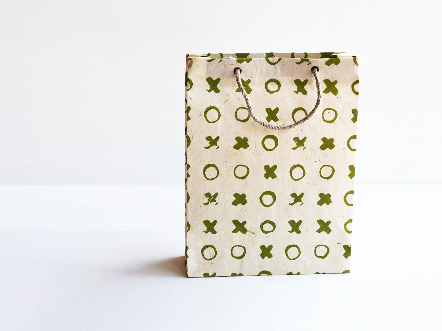 Handmade paper gift bag (2 bags) | XO